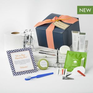 Mint Condition with Manicure Set